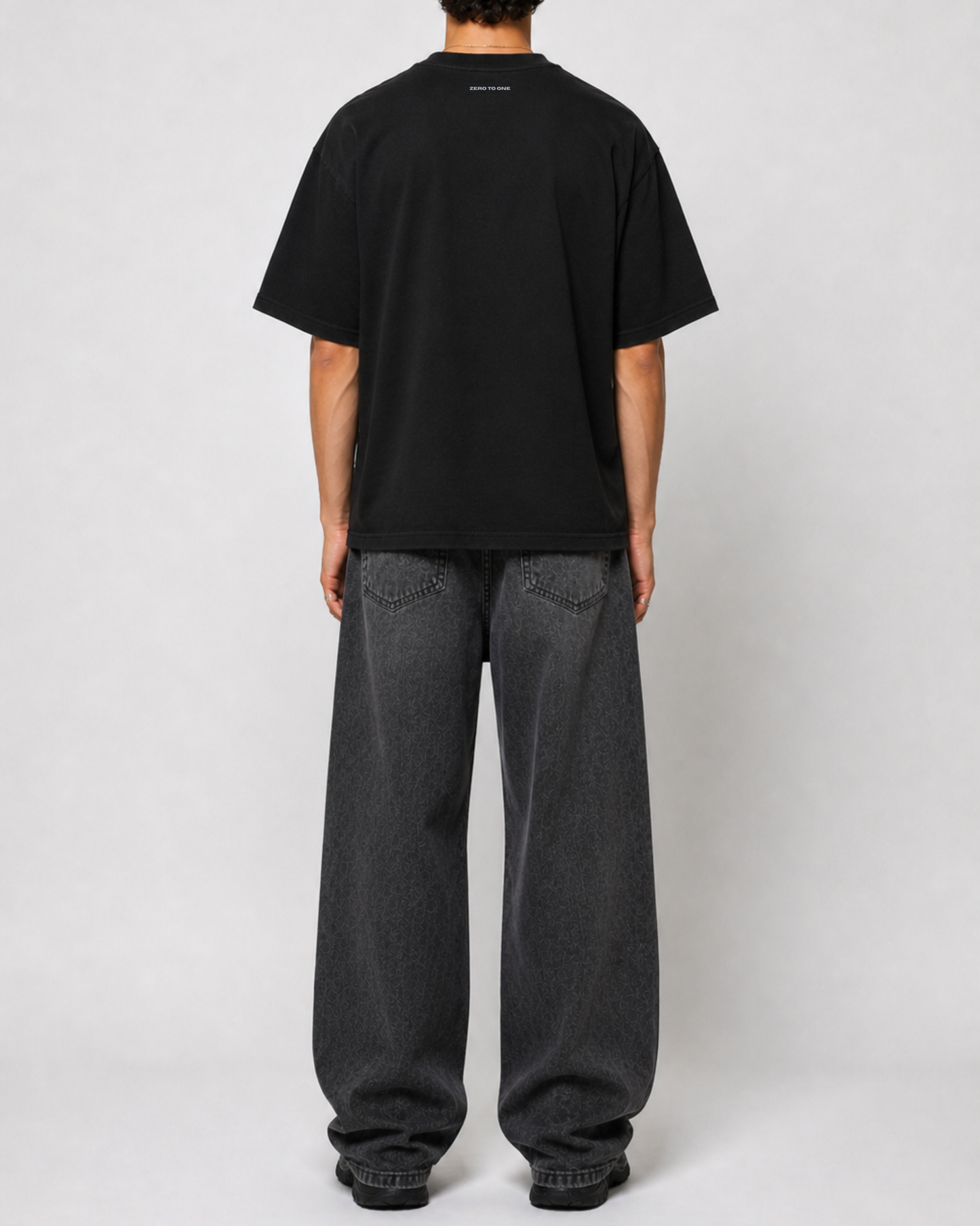 Signature Boxy T-Shirt - Black